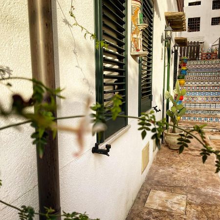 Baglio Reale Apartments Palermo Esterno foto