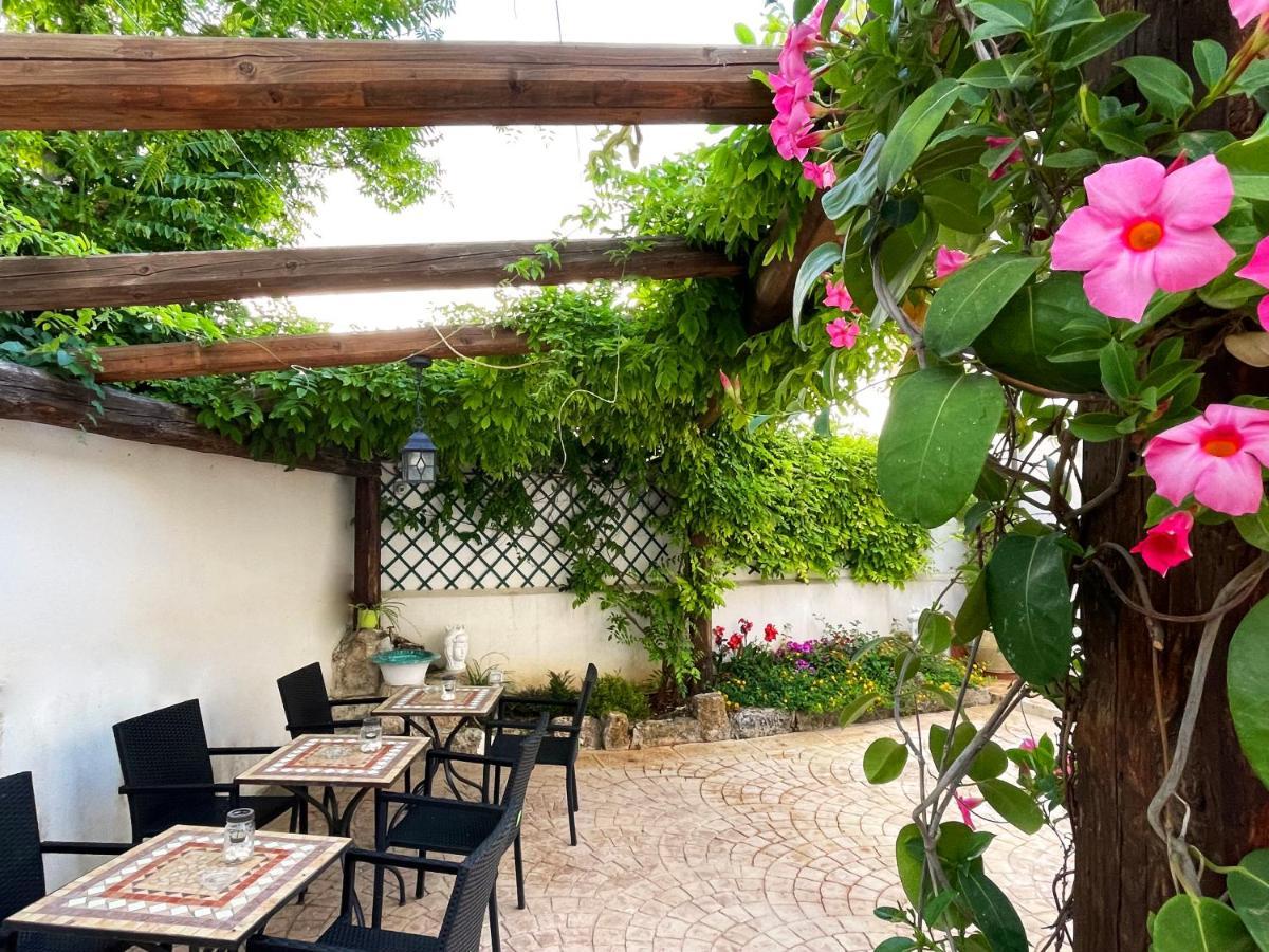 Baglio Reale Apartments Palermo Esterno foto